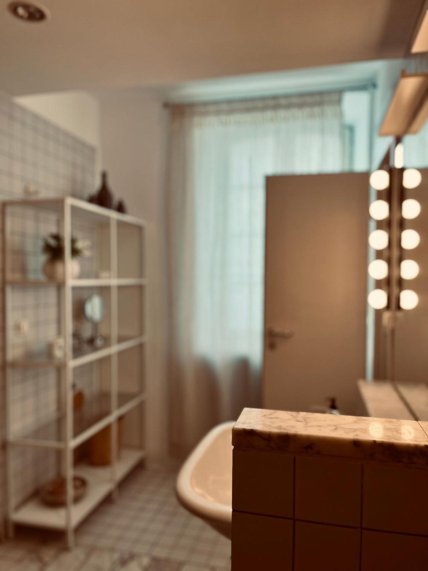 Apartment Am Schloss - Charme Saarbrücken Kültér fotó